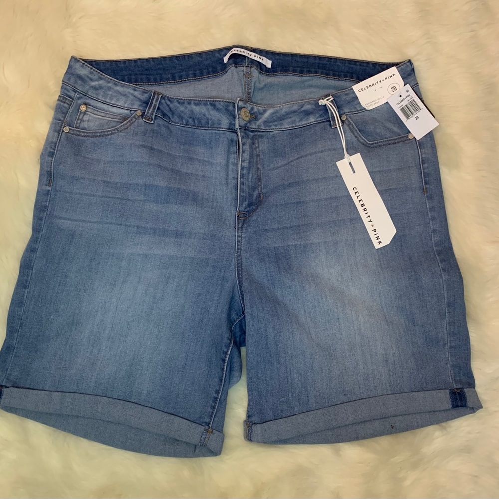 Celebrity Pink Plus Denim Bermuda Shorts sz 20 - Picture 4 of 7